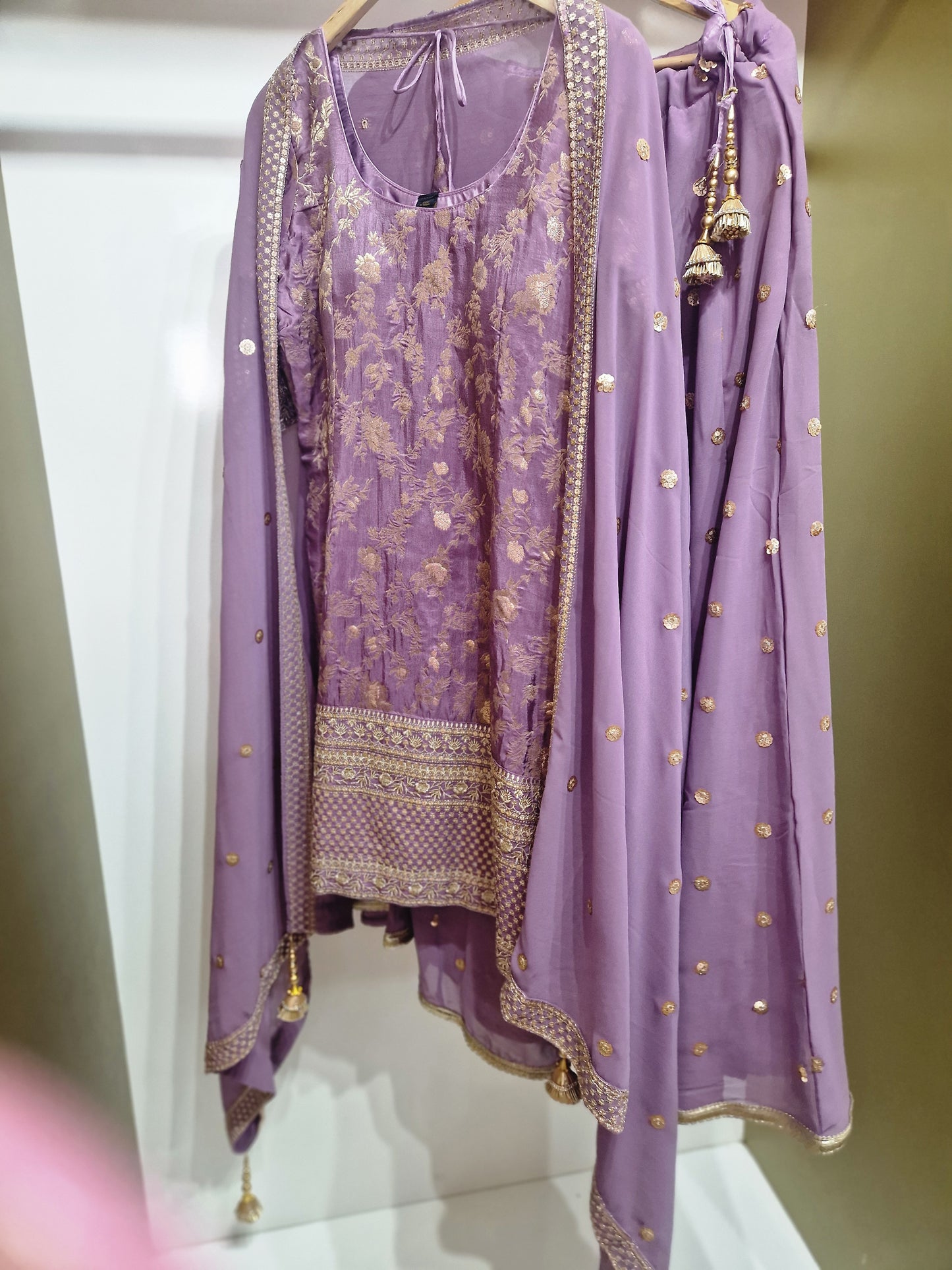 Soft Lilak Brocade Suit Set – With Dupatta & Plazo| Elegant Festive Wear