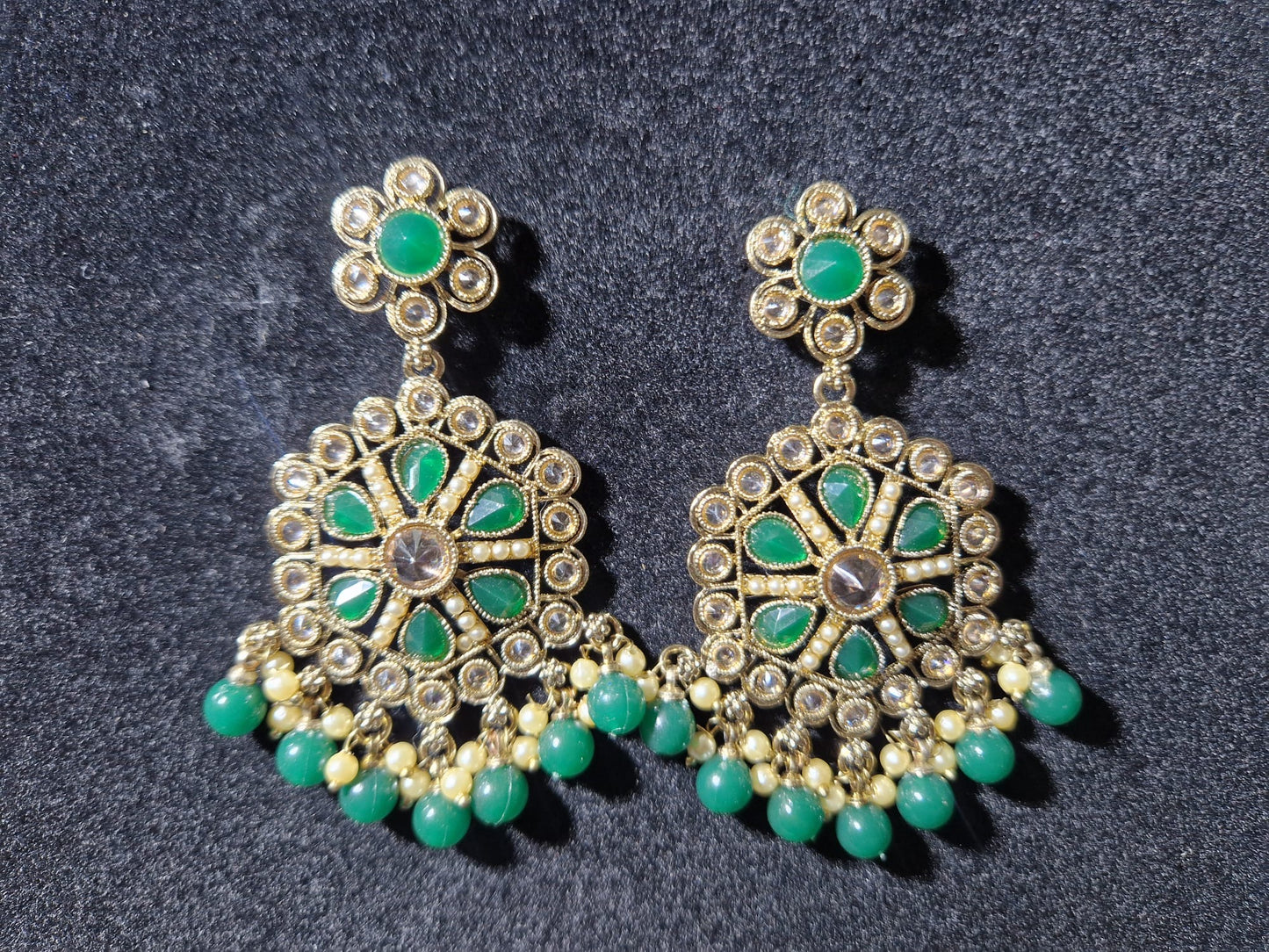 Elegant Traditional Green and Pearl Earrings